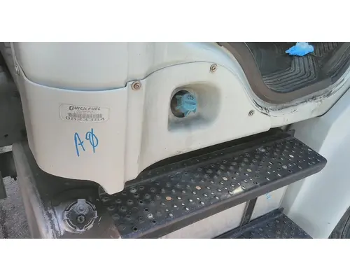 FREIGHTLINER M2 106 WINDSHIELD WASHER RESERVOIR