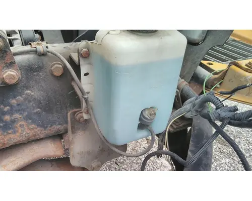 FREIGHTLINER M2 106 WINDSHIELD WASHER RESERVOIR