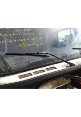 FREIGHTLINER M2 106 WINDSHIELD WIPER ARM