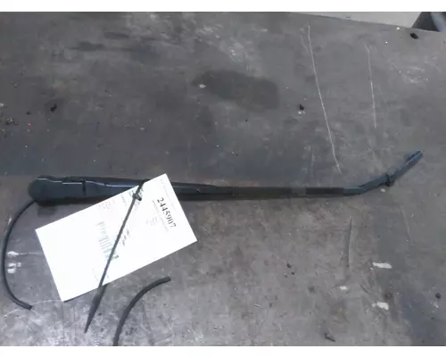 FREIGHTLINER M2 106 WINDSHIELD WIPER ARM