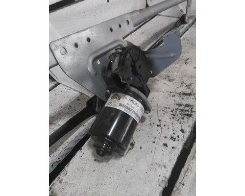 FREIGHTLINER M2 106 WINDSHIELD WIPER ASSEMBLY