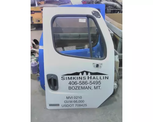 FREIGHTLINER M2 112 2002-2014 DOOR ASSEMBLY, FRONT