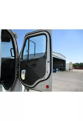 FREIGHTLINER M2 112 2002-2014 DOOR ASSEMBLY, FRONT