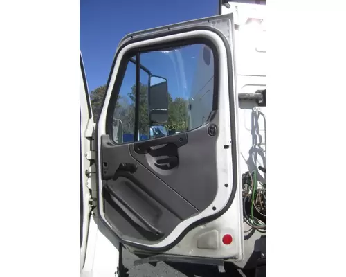 FREIGHTLINER M2 112 2002-2014 DOOR ASSEMBLY, FRONT