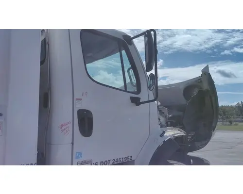 FREIGHTLINER M2 112 2002-2014 DOOR ASSEMBLY, FRONT