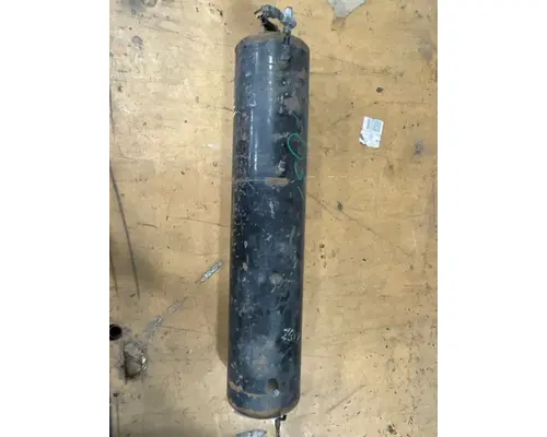 FREIGHTLINER M2 112 BUISNESS Air Tank