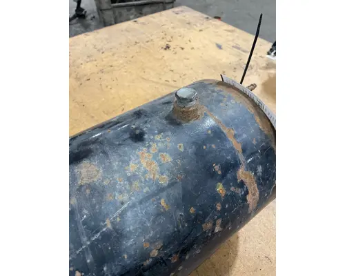 FREIGHTLINER M2 112 BUISNESS Air Tank