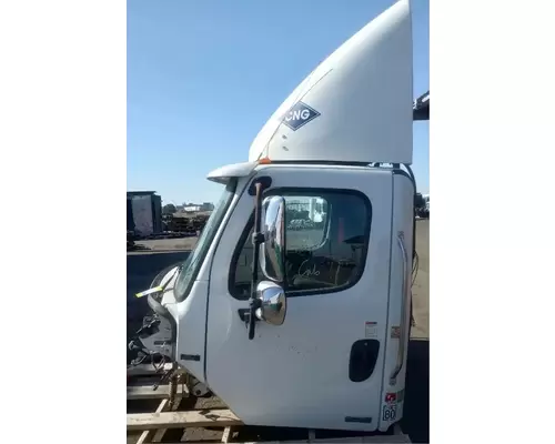 FREIGHTLINER M2 112 Medium Duty Cab Assembly