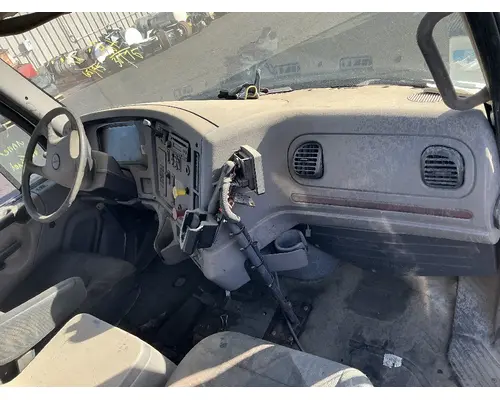 FREIGHTLINER M2 112 Medium Duty Cab Assembly