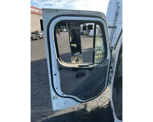 FREIGHTLINER M2 112 Medium Duty Cab Assembly