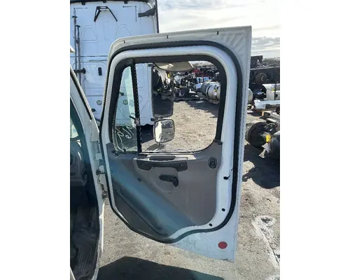 FREIGHTLINER M2 112 Medium Duty Cab Assembly