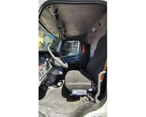 FREIGHTLINER M2 112 Medium Duty Cab Assembly