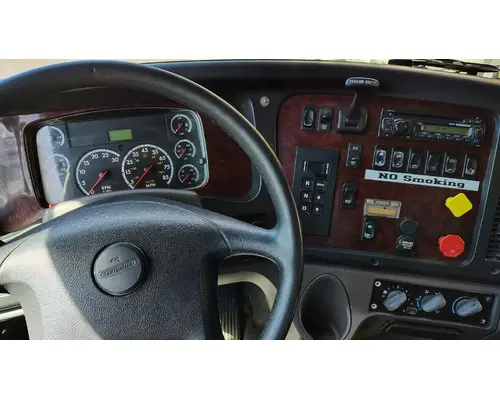 FREIGHTLINER M2 112 Medium Duty Cab Assembly