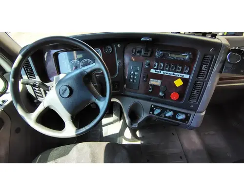 FREIGHTLINER M2 112 Medium Duty Cab Assembly