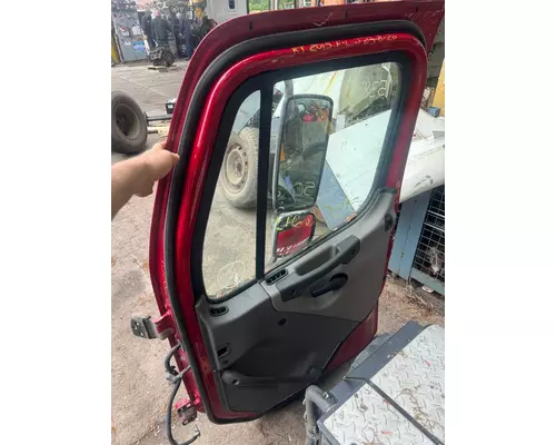 FREIGHTLINER M2 112 Medium Duty Door Assembly, Front