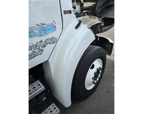FREIGHTLINER M2 112 Medium Duty Fender Extension