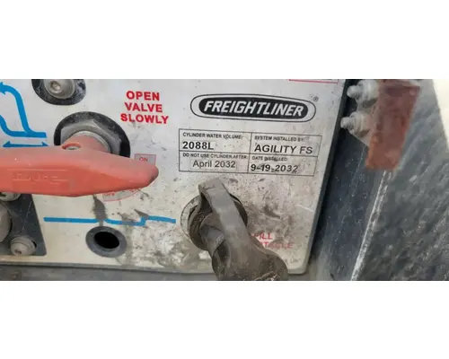 FREIGHTLINER M2 112 Medium Duty Fuel Tank