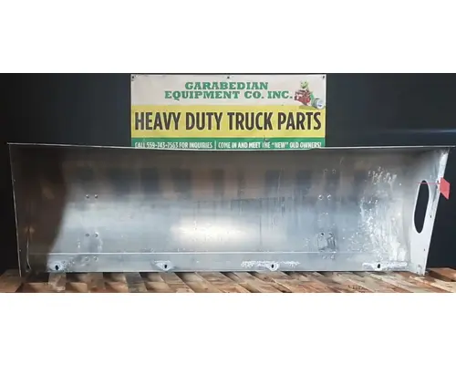 FREIGHTLINER M2 112 Medium Duty Strut