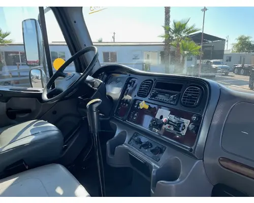 FREIGHTLINER M2 112 Medium Duty Vehicle For Sale