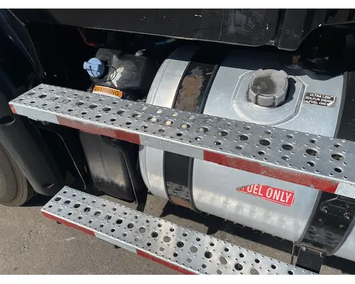 FREIGHTLINER M2 112 Medium Duty Vehicle For Sale