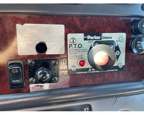FREIGHTLINER M2 112 Medium Duty Vehicle For Sale