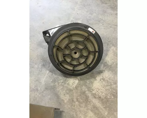 FREIGHTLINER M2 112 AIR CLEANER