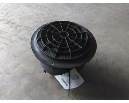 FREIGHTLINER M2 112 AIR CLEANER