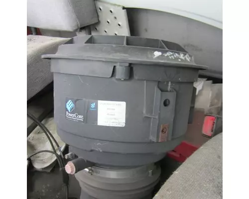 FREIGHTLINER M2 112 AIR CLEANER