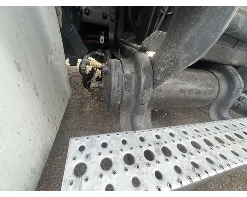 FREIGHTLINER M2 112 Air Tank