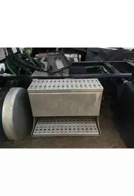 FREIGHTLINER M2 112 BATTERY BOX