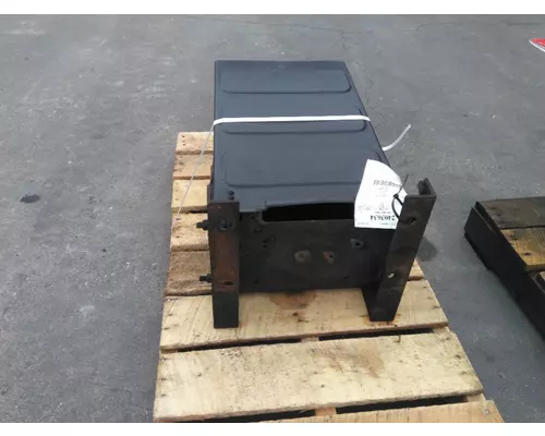 FREIGHTLINER M2 112 BATTERY BOX