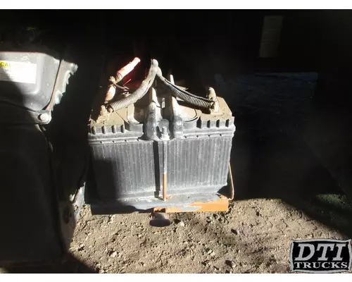 FREIGHTLINER M2 112 Battery Box