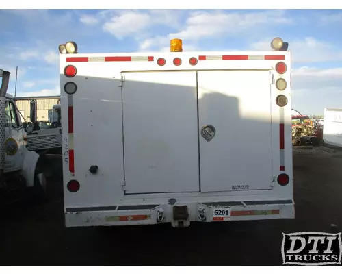 FREIGHTLINER M2 112 Box  Bed