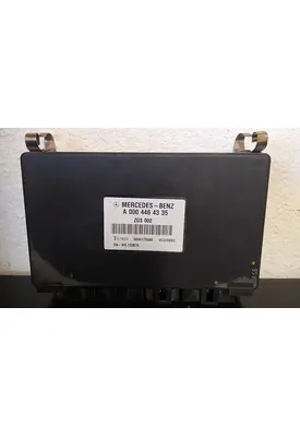 FREIGHTLINER M2 112 CAB CONTROL UNIT MODULE