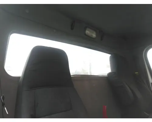 FREIGHTLINER M2 112 CAB