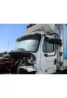 FREIGHTLINER M2 112 CAB