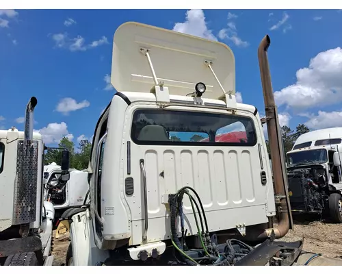 FREIGHTLINER M2 112 CAB