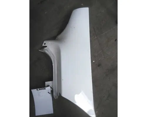 FREIGHTLINER M2 112 COWL