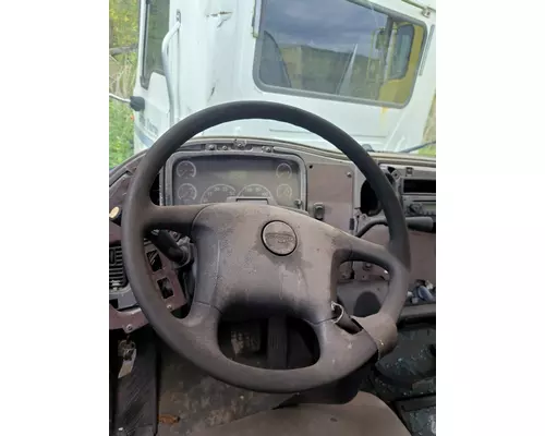 FREIGHTLINER M2 112 Cab Mount