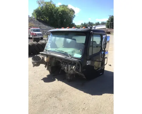 FREIGHTLINER M2-112 Cab