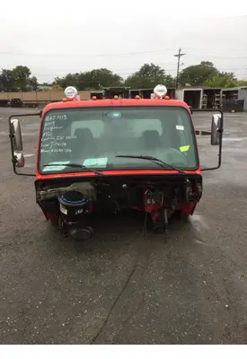 FREIGHTLINER M2-112 Cab