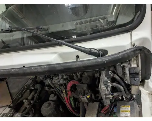 FREIGHTLINER M2-112 Cab