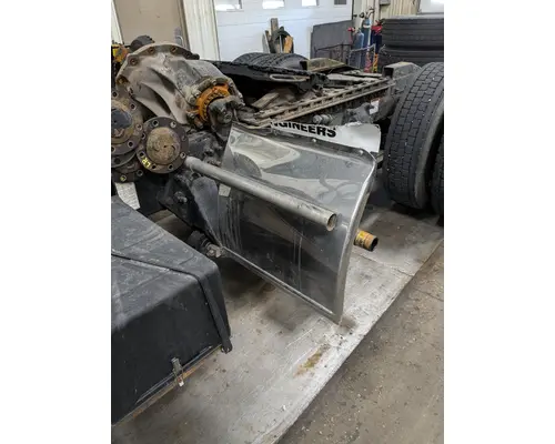 FREIGHTLINER M2-112 Cab