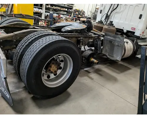 FREIGHTLINER M2-112 Cab