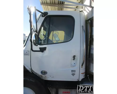 FREIGHTLINER M2 112 Cab