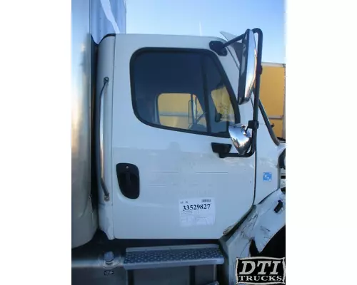 FREIGHTLINER M2 112 Cab