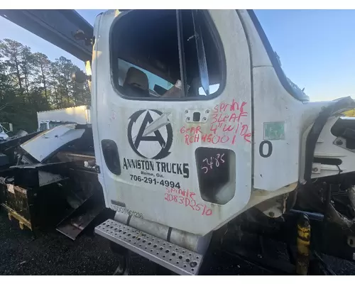FREIGHTLINER M2 112 Complete Vehicle