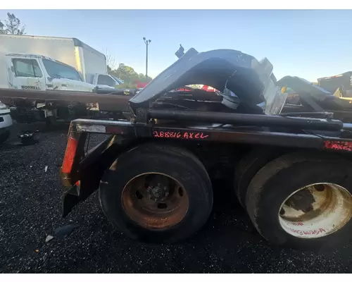 FREIGHTLINER M2 112 Complete Vehicle