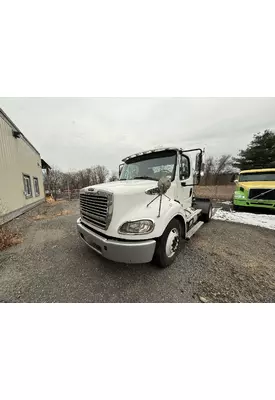 FREIGHTLINER M2-112 Complete Vehicle