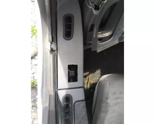 FREIGHTLINER M2 112 DOOR ASSEMBLY, FRONT